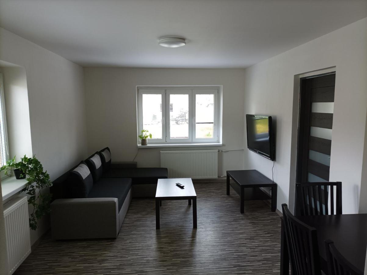 Apartman Vesele ジェチーン エクステリア 写真